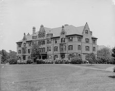 Rockefeller Hall, Mount Holyoke College, South Hadley, Mass., c1908. Creator: William H. Jackson.
