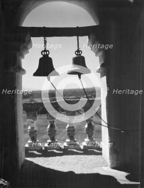 Travel views of the American Southwest, between 1899 and 1928. Creator: Arnold Genthe.
