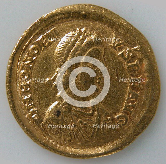 Solidus of Honorius (r. 395-423), Byzantine, 395-423. Creator: Unknown.