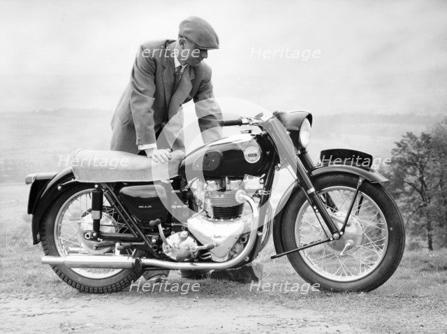 Ariel 650cc Huntmaster Twin motorbike, 1956. Artist: Unknown