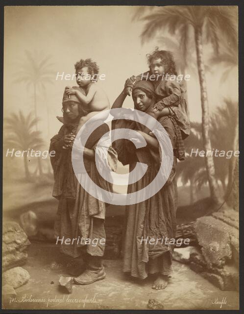 Bedouines portant leurs enfants, 1867-1870. Creator: Felix Bonfils.