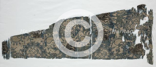 Silk Fragment, 1360-1399. Creator: Unknown.