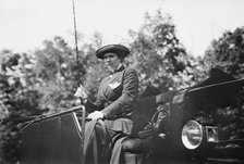 Mrs. J.S. Walsh, Plainfield [in buggy], between c1910 and c1915. Creator: Bain News Service.