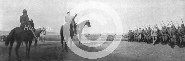 'Apres la prise de Monastir; les contingentsrusses defilent devant le general Sarrail..., 1916. Creator: Unknown.