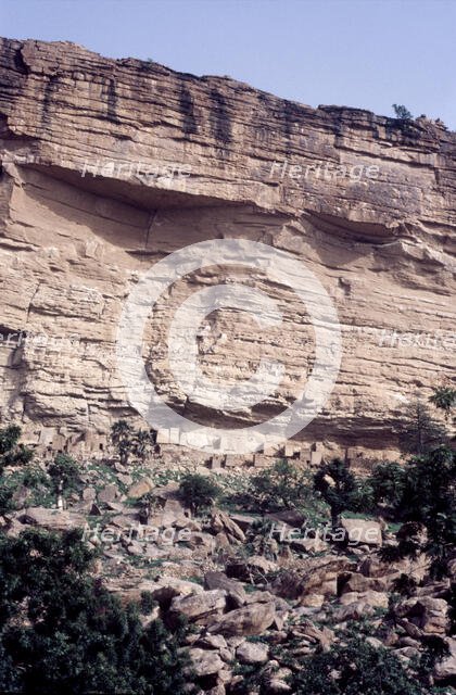 Bandiagara Escarpment, Pays Dogon, Mali, 1990. Creator: Amanda Waite.