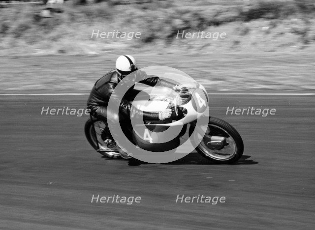 An Ariel 250 racing at Snetterton, Norfolk, 1962. Artist: Unknown