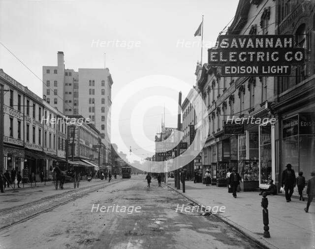 Broughton Street, looking east, Savannah, Ga., between 1900 and 1910. Creator: Unknown.