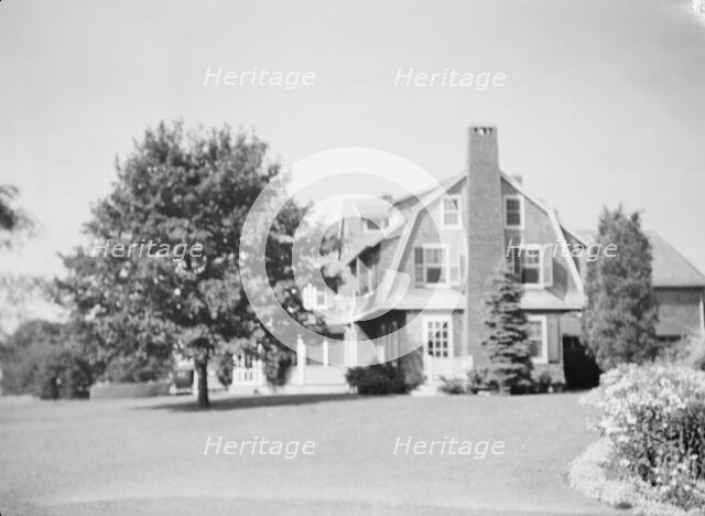 Sloan, John, Mrs. (Elsie Sloan), house, 1931 Creator: Arnold Genthe.