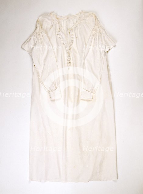 A nightdress worn by Queen Victoria, c1838-c1901. Artist: Unknown