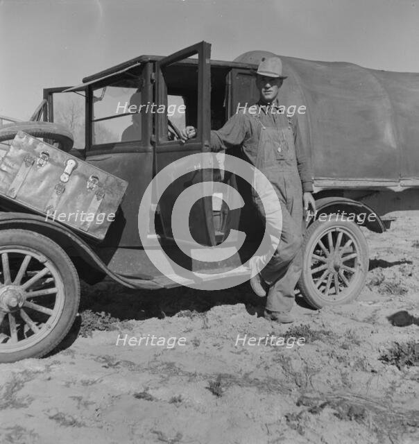 Ex-tenant farmer from Texas, came to work in the fruit..., Coachella Valley, California, 1937. Creator: Dorothea Lange.