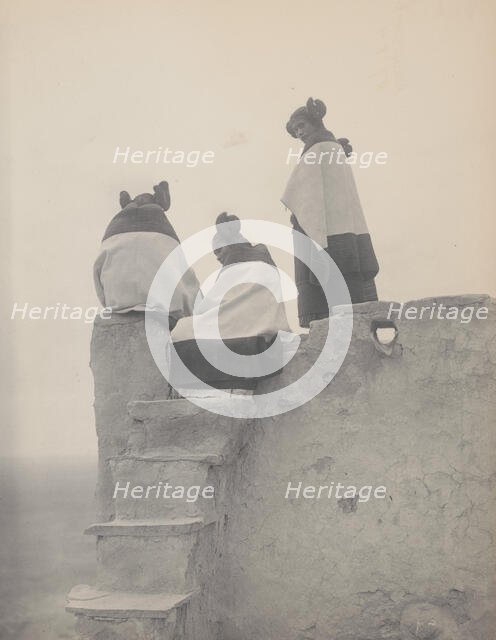Three Hopi women at top of adobe steps, New Mexico, 1906, c1906. Creator: Edward Sheriff Curtis.