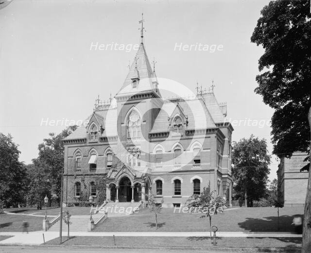 Public Library, Springfield, Mass., between 1900 and 1905. Creator: Unknown.