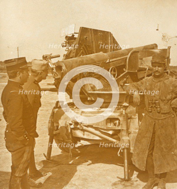 75 automatic anti-aircraft gun, c1914-c1918. Artist: Unknown.