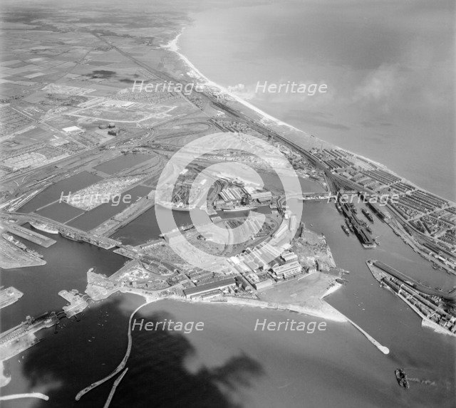 Old Harbour and the docks, Hartlepool, County Durham, 1947 Artist: Aerofilms.