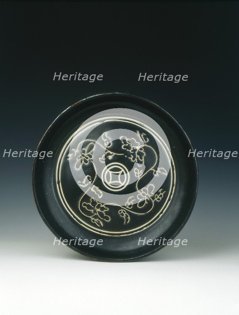 Cizhou-type black dish, Yuan dynasty, China, 1279-1368. Artist: Unknown