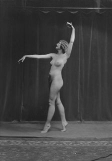 Carmen, Miss, 1917. Creator: Arnold Genthe.