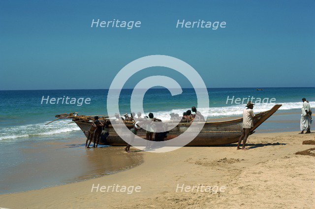 Sri Lankan boat. Artist: CM Dixon Artist: Unknown