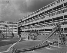 Lancashire Hill, Stockport, 08/03/1970 Creator: John Laing plc.