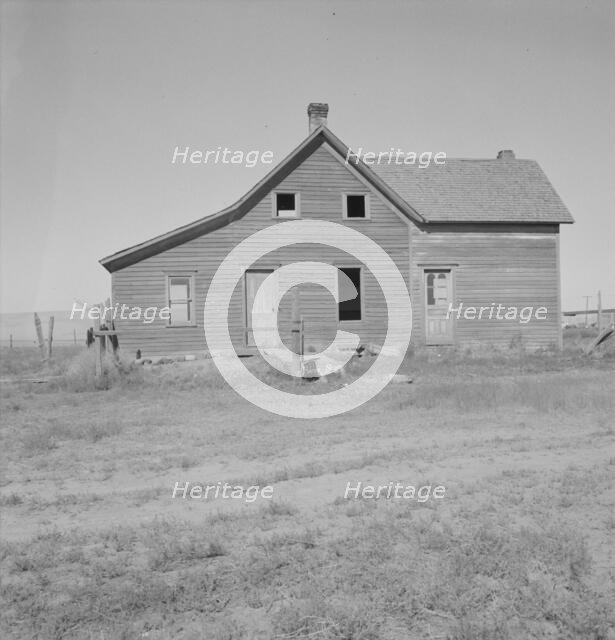 Possibly: Close-up view of abandoned dry land farmhouse in Columbia..., Washington, 1939. Creator: Dorothea Lange.