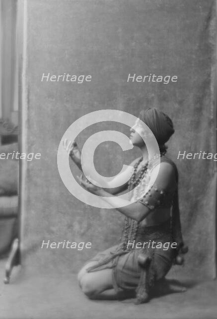 Shawn, Ted, Mr., 1916 Mar. 17. Creator: Arnold Genthe.