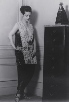 Portrait photograph of Mrs. Rita Lydig, 1925 Jan. 29. Creator: Arnold Genthe.