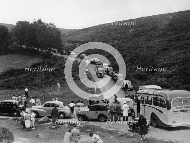 Crowded road at Dartmeet, Devon, c1951. Artist: Unknown