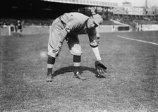 Sherry Magee, Philadelphia, NL (baseball), 1910. Creator: Bain News Service.