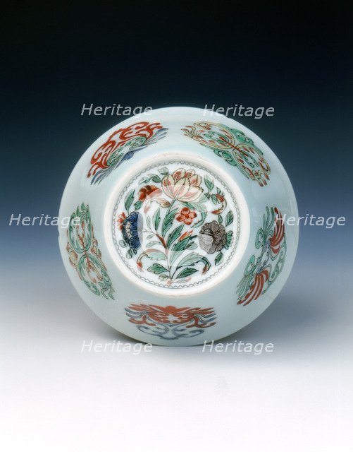 Famille verte bowl imitating Limoges enamel, Qing dynasty, China, 1683-1722. Artist: Unknown