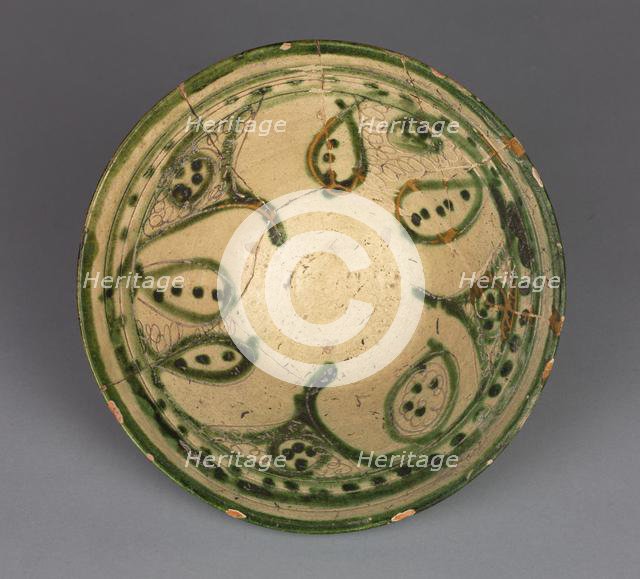 Bowl, 1000s-1100s. Creator: Unknown.