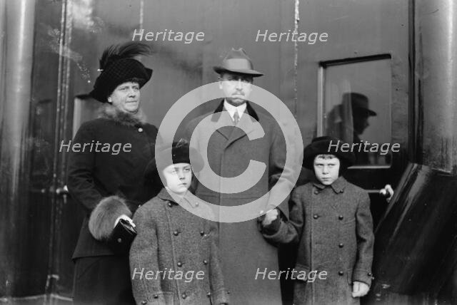 J.H. Ladew and family, between c1910 and c1915. Creator: Bain News Service.