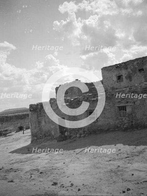 Acoma, New Mexico area views, between 1899 and 1928. Creator: Arnold Genthe.