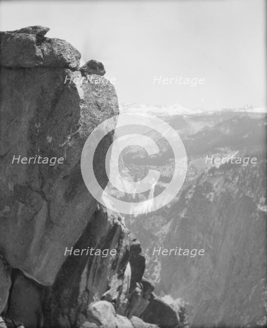 Travel views of Yosemite National Park, between 1903 and 1906. Creator: Arnold Genthe.