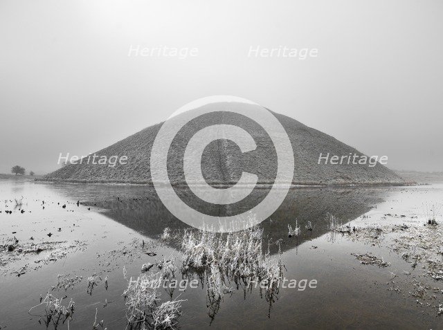 Silbury Hill, Avebury, Wiltshire, 2012. Artist: Historic England Staff Photographer.