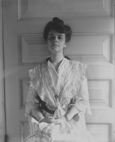 Helen Hay, between 1890 and 1910. Creator: Frances Benjamin Johnston.