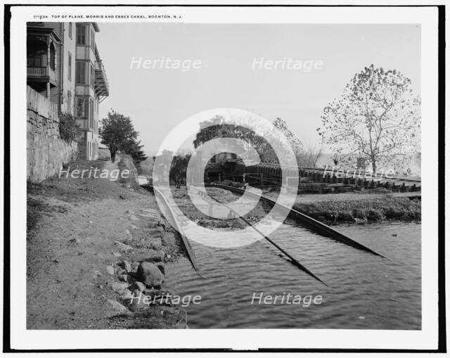 Top of plane, Morris and Essex canal, Boonton, N.J., between 1890 and 1901. Creator: Unknown.