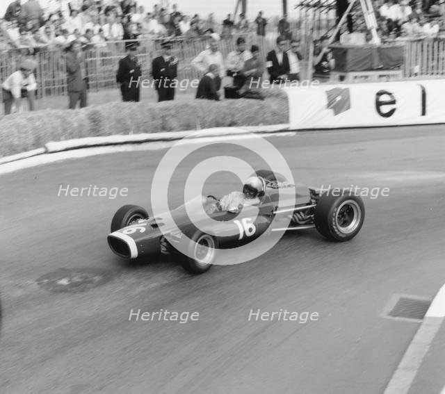 Mclaren- BRM, Bruce McLaren 1967 Monaco Grand Prix. Creator: Unknown.