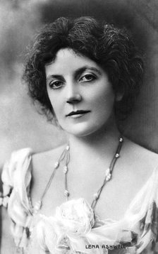 Lena Ashwell (1862-1957), British actress, early 20th century. Artist: Unknown