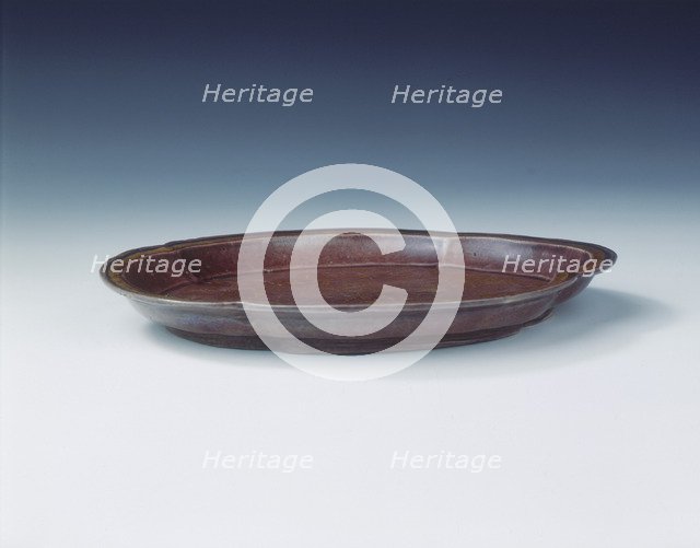 Aubergine glazed kinrande dish, Jiajing period, Ming dynasty, China, 1522-1566. Artist: Unknown