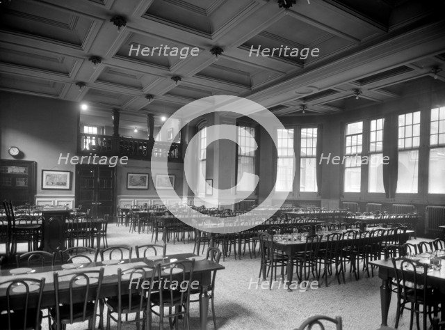 The dining-room at Guy's Hospital, London. Artist: Rev M Keene