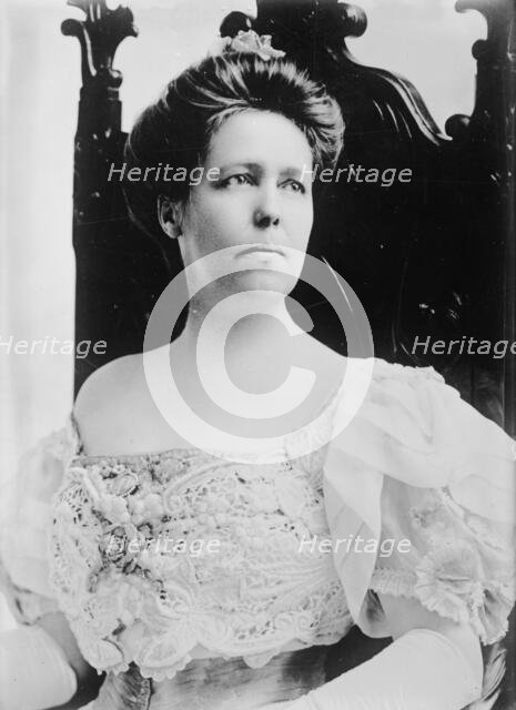 Mrs. T.H. Carter, between c1915 and c1920. Creator: Bain News Service.