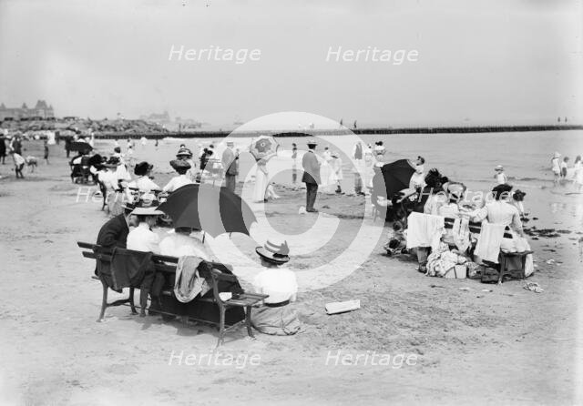 Coney Island, the Beach, between c1910 and c1915. Creator: Bain News Service.