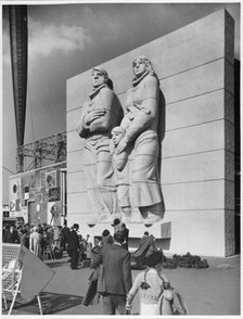 Islanders Sculpture, Festival of Britain, South Bank, Lambeth, London, 1951. Creator: Festival of Britain Office.