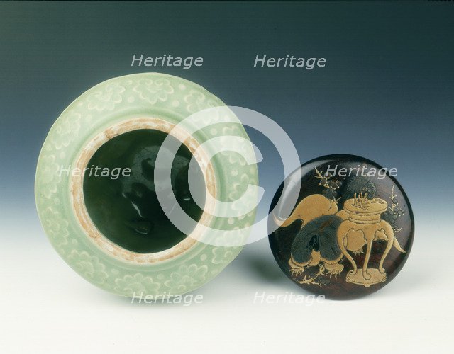 Longquan celadon jarlet, Yuan dynasty, China, 1279-1368. Artist: Unknown