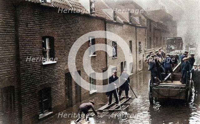 Flooding of London, January 1928 (1937).  Creator: Fox.