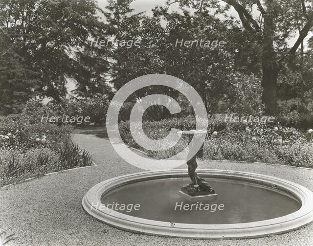 "Lake Terrace," John Stoughton Newberry, Jr., house, 99 Lake Shore Drive, Grosse Pointe..., 1917. Creator: Frances Benjamin Johnston.