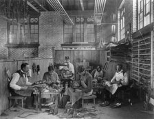 Trade school - Shoe-making, 1899 or 1900. Creator: Frances Benjamin Johnston.