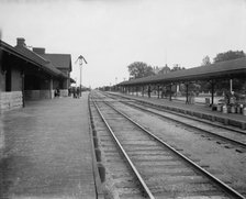 Chicago & North Western Railway station, Elmhurst, Ill., between 1880 and 1899. Creator: Unknown.