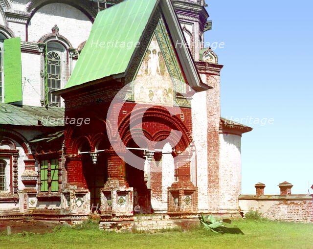 Entrance into the Church of Saint John Chrysostom (from the southwest), Yaroslavl, 1911. Creator: Sergey Mikhaylovich Prokudin-Gorsky.