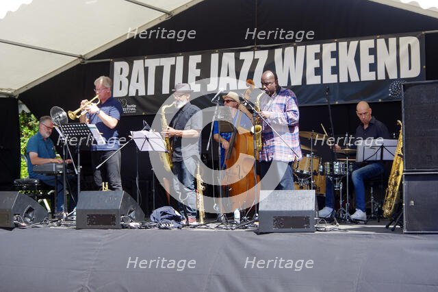 John Donaldson, Denys Baptiste, Jason Yarde..., Hexagonal, Battle Jazz Weekend, Battle, July 2022. Creator: Brian O'Connor.