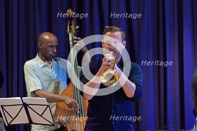 Quentin Collins and Larry Bartley, Watermill Jazz Club, Dorking, Surrey, 2015.  Artist: Brian O'Connor.